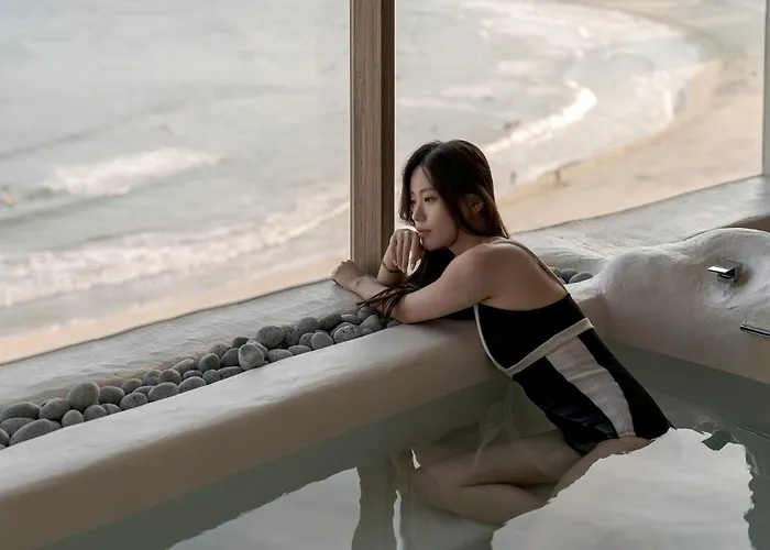 Hoho House Songjeong *